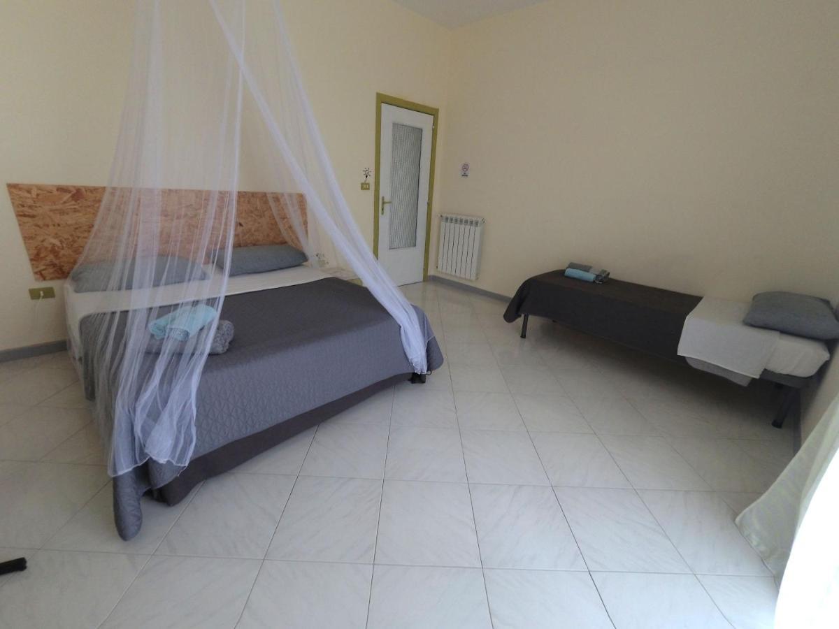 نابولي Sea View Apartment المظهر الخارجي الصورة